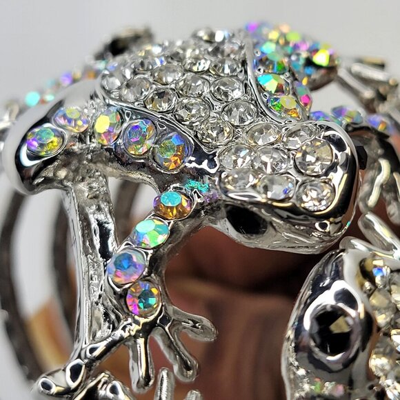Silver Rhinestone Frog Lovers Cuff Bracelet - Picture 10 of 16